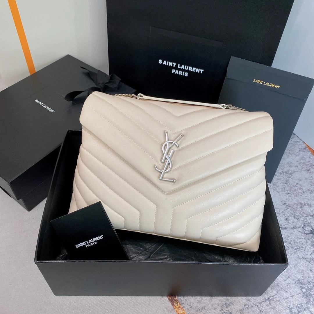 LOULOU MEDIUM 32 WHITE QUILTED LEATHER SILVER HARDWARE