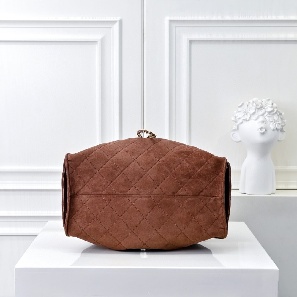 Chanel 25 Small Handbag Gold Tone Metal Brown 26Cm As5293 B18799 U3950
