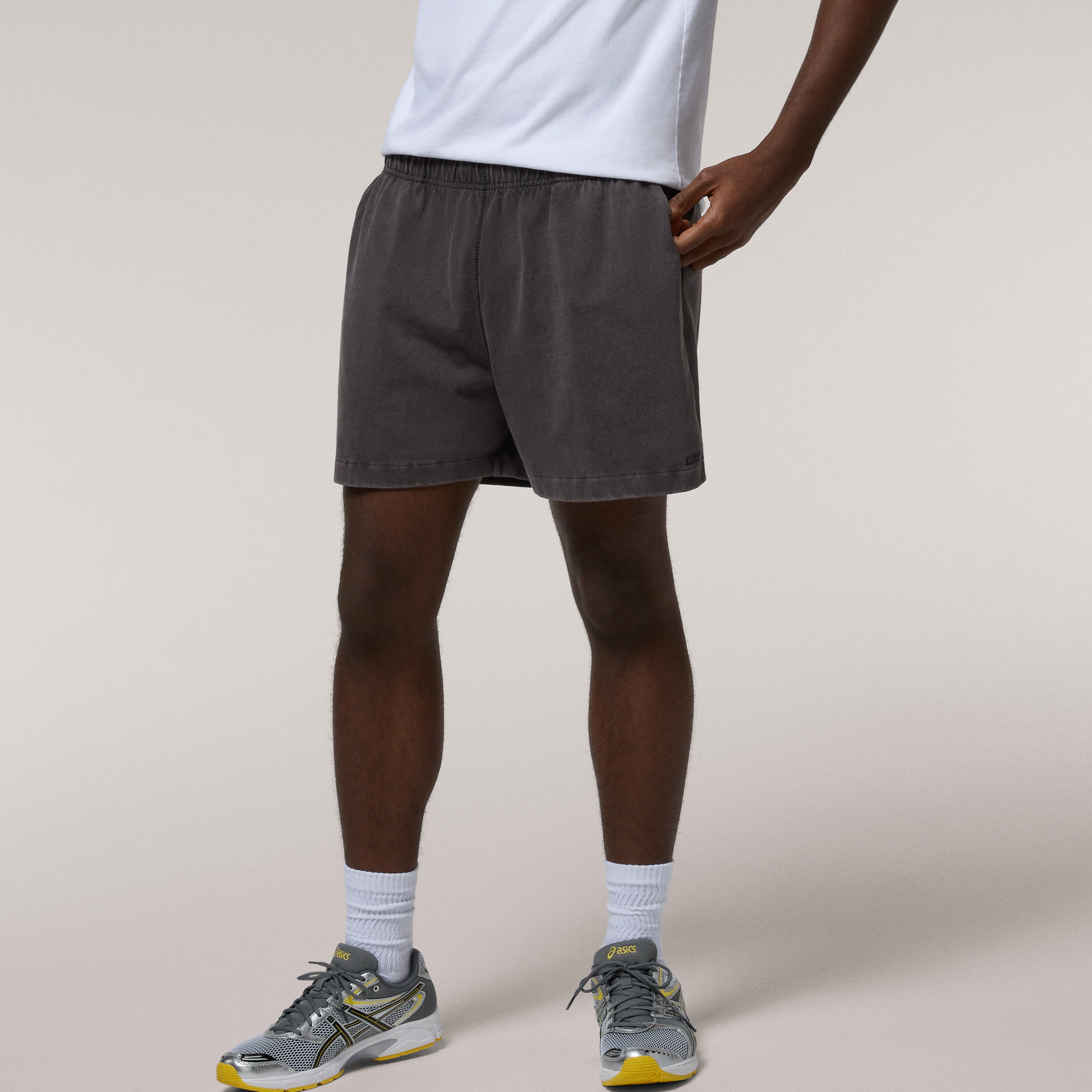 LCKR Heavyweight 6" Inseam Shorts