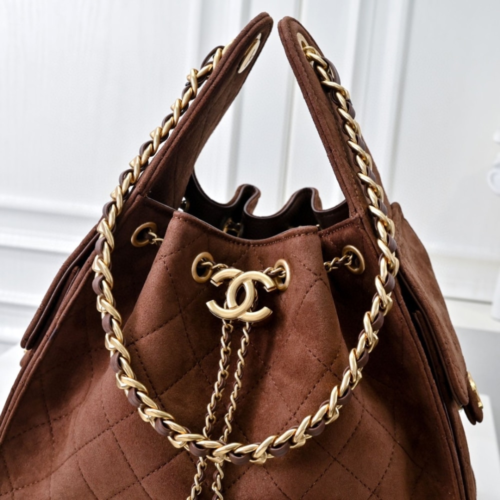 Chanel 25 Small Handbag Gold Tone Metal Brown 26Cm As5293 B18799 U3950