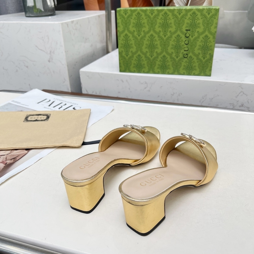Gucci Nojum Women’s Slide Sandal Metallic Gold ‎817257 B8B00 8024