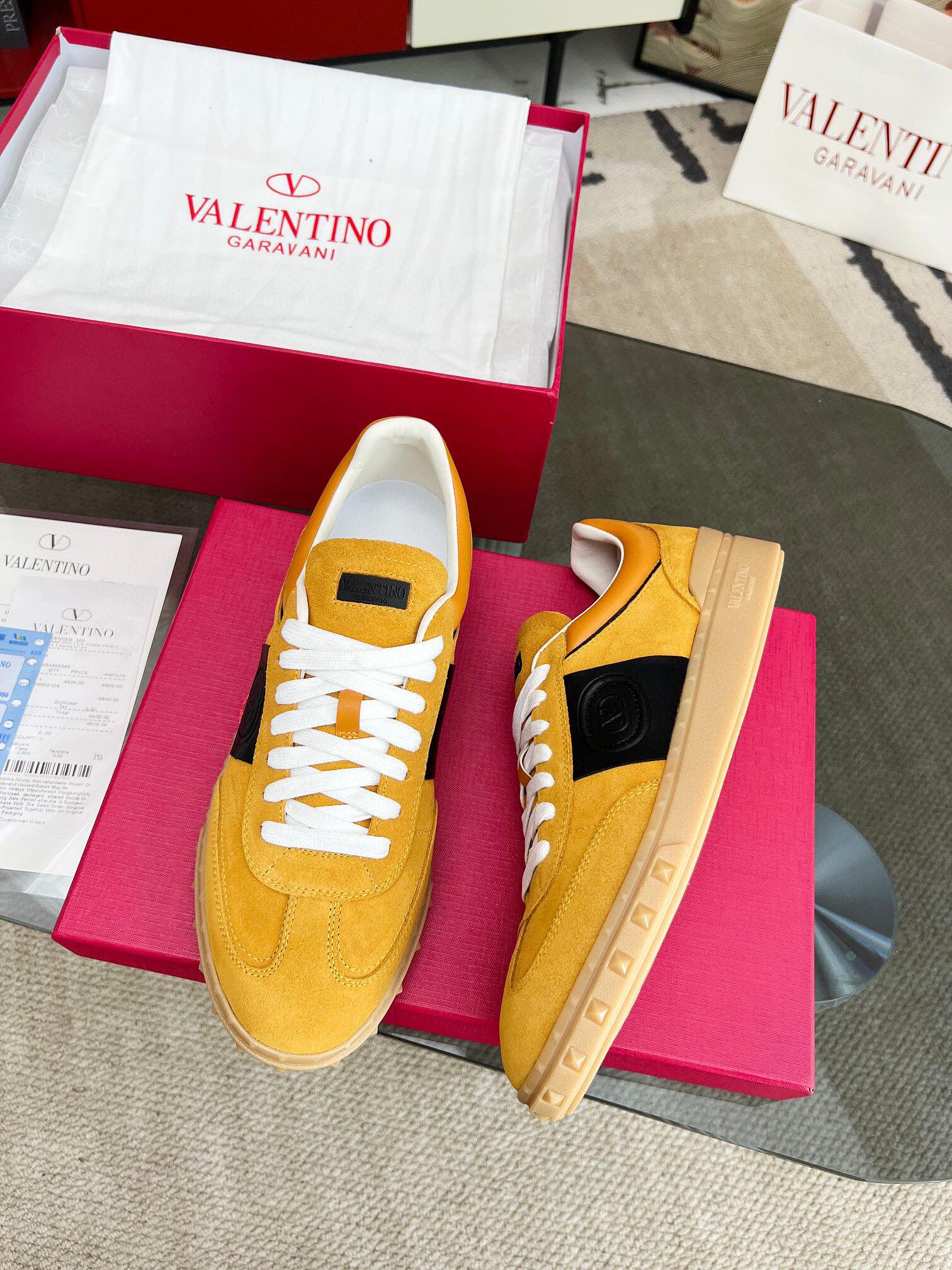 VALENTINO Upvillage Crosta Sneaker