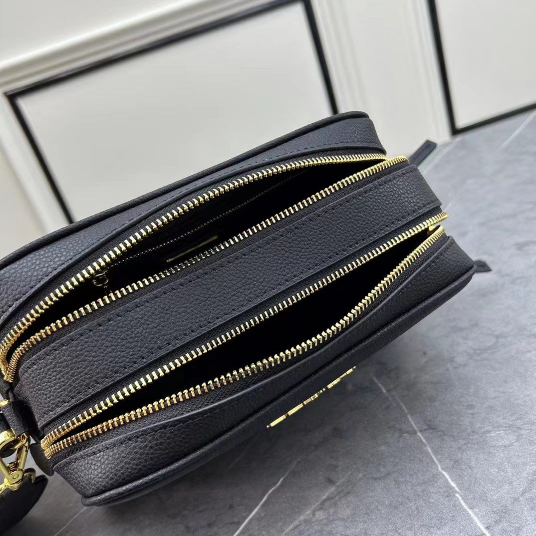 Prada Camera Shoulder Bag 23Cm
