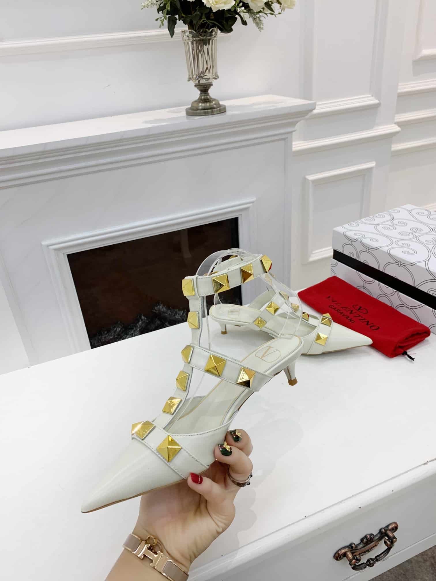 Valentino Garavani Roman Stud Kitten Heel Pumps White