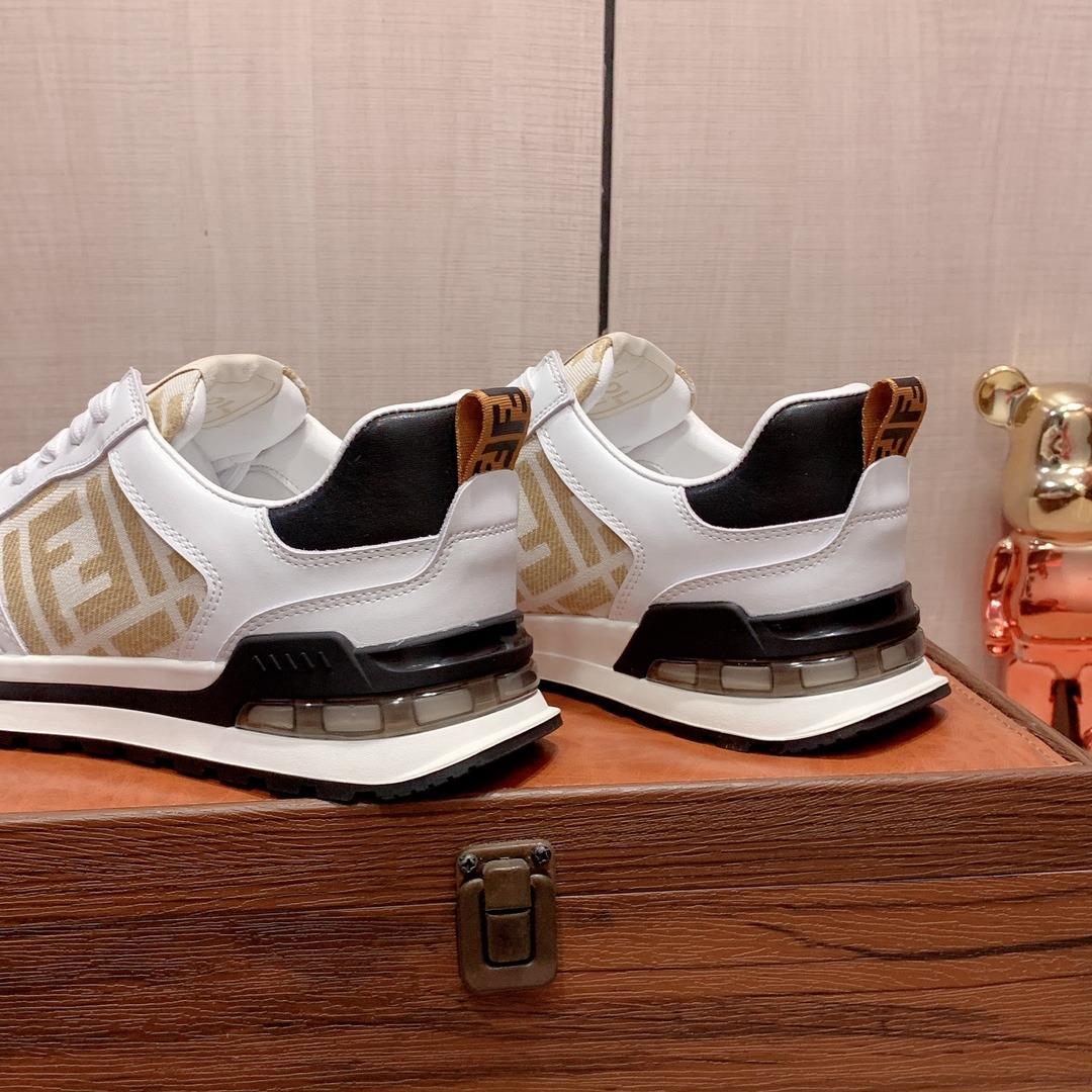 FENDI CASUAL SNEAKERS