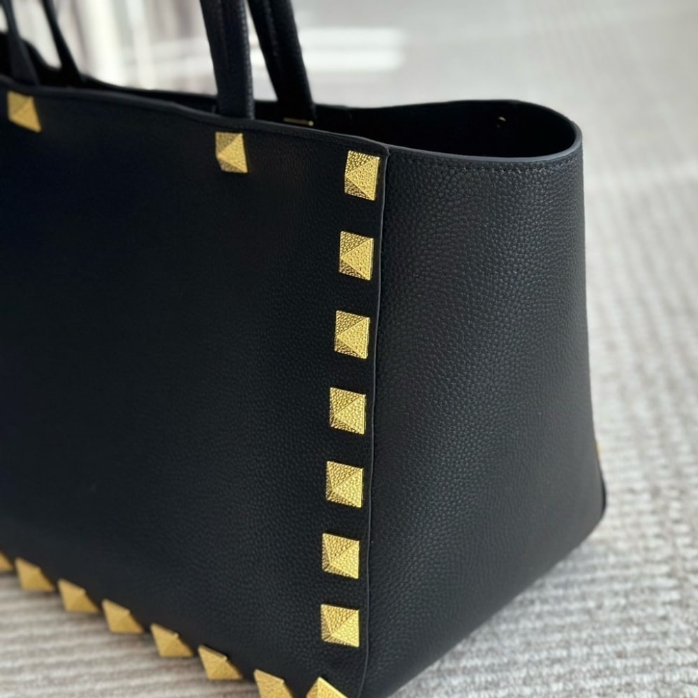 Valentino Garavani Rockstud Tote Bag Black 40Cm