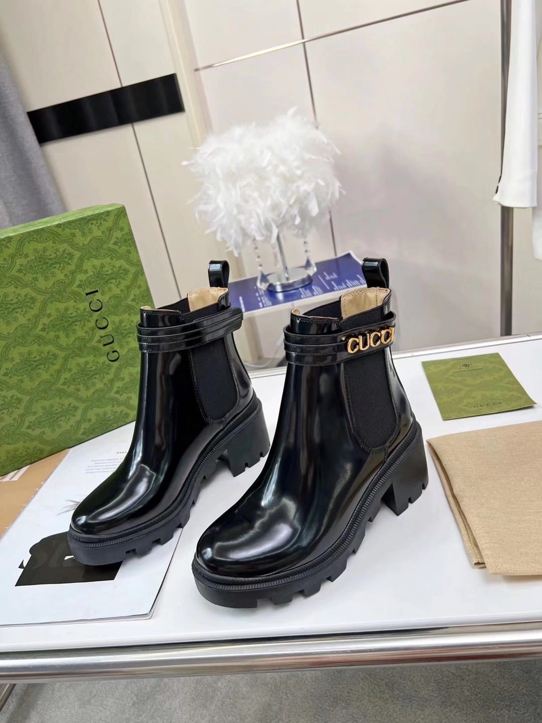 Gucci Women’S Ankle Boot With Logo Black 730064 Aabk6 1000