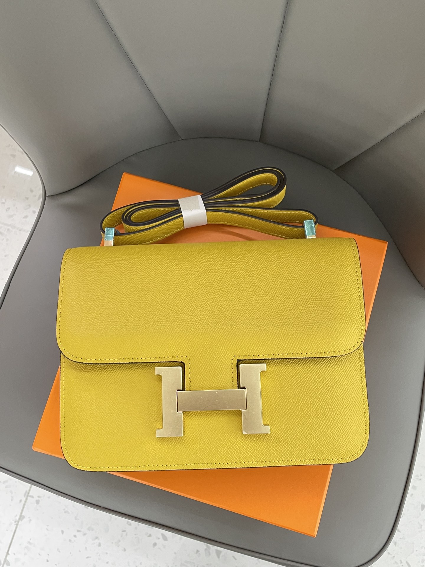 Constance Mini 19-24