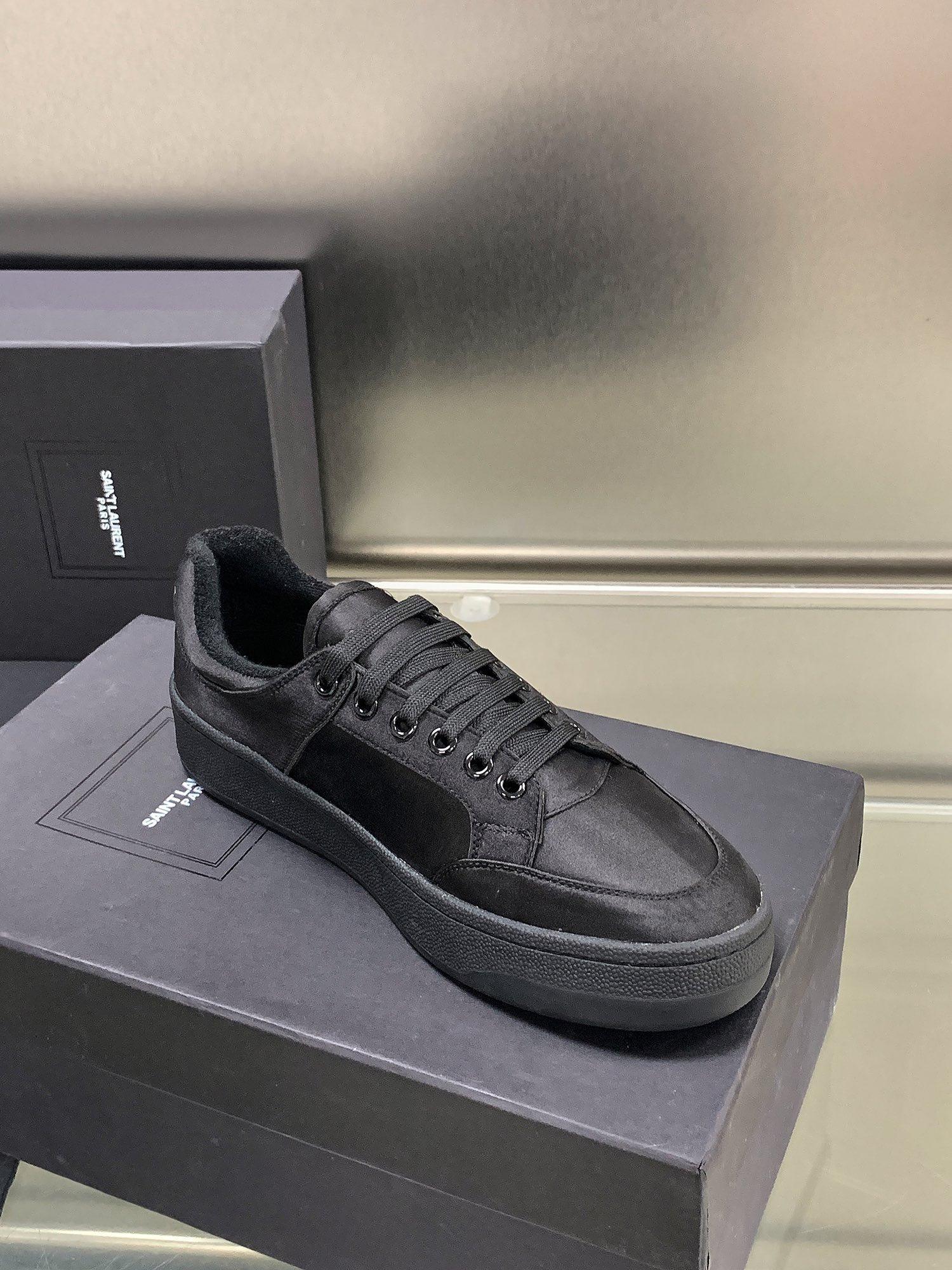YSL SL/61 SNEAKERS IN PERFORATED LEATHER