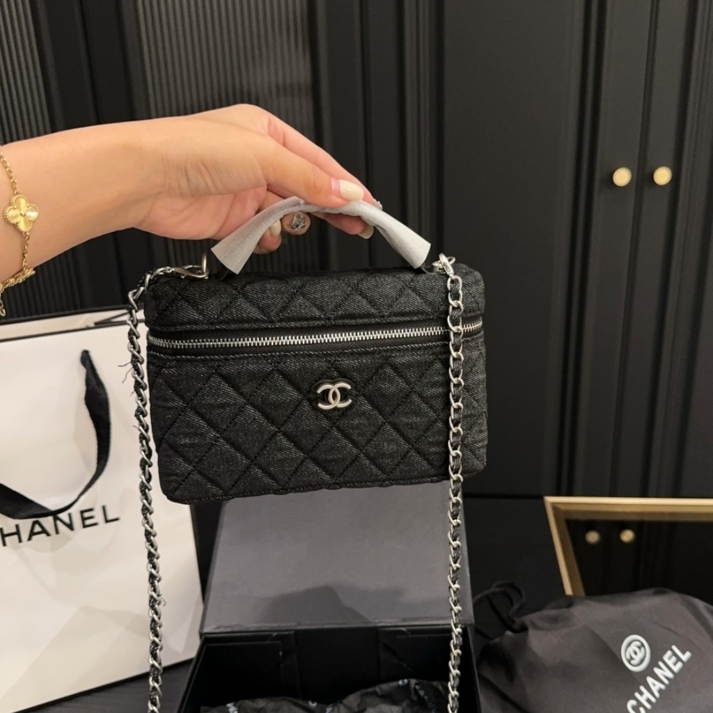 Chanel Classic Vanity With Chain Silver Tone Denim Black 19cm