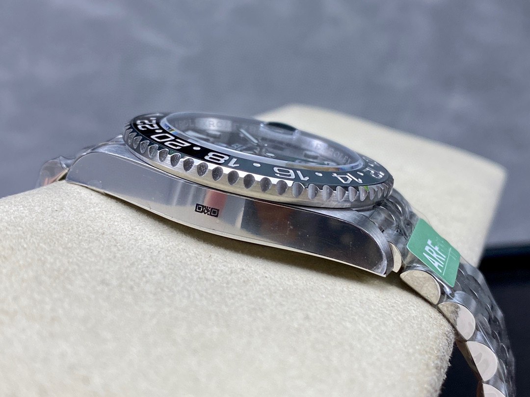 Rolex GMT-Master II 126710GRNR “Bruce Wayne” Jubilee 2024