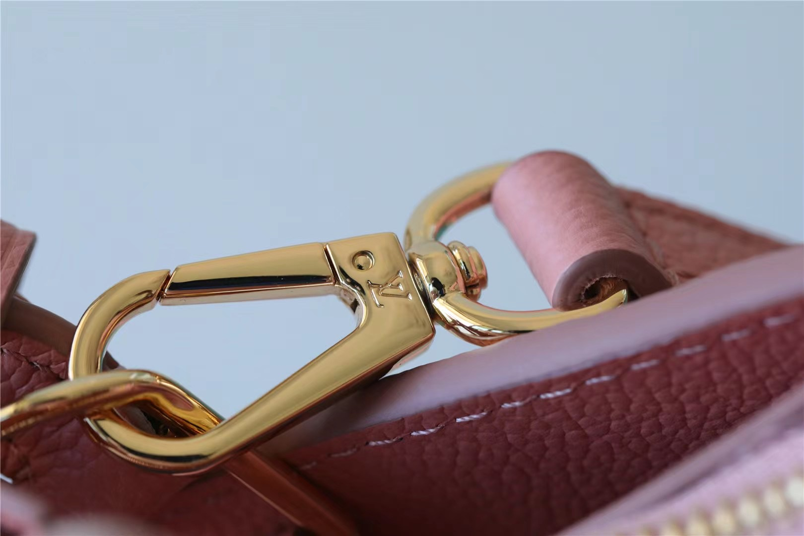 Louis Vuitton Grand Palais Monogram Pattern Pink 13.4In/34Cm