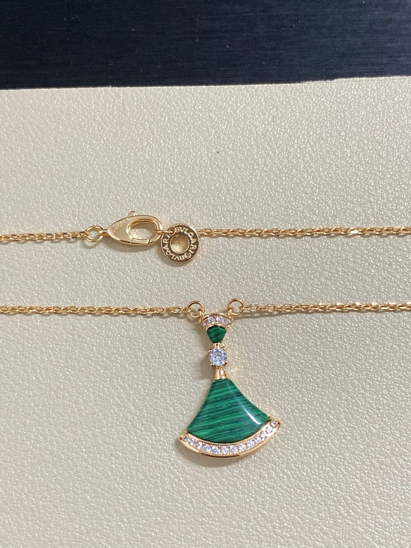 Bulgari 358365 Divas' Dream Necklace Emerald Green 41 - 43 cm