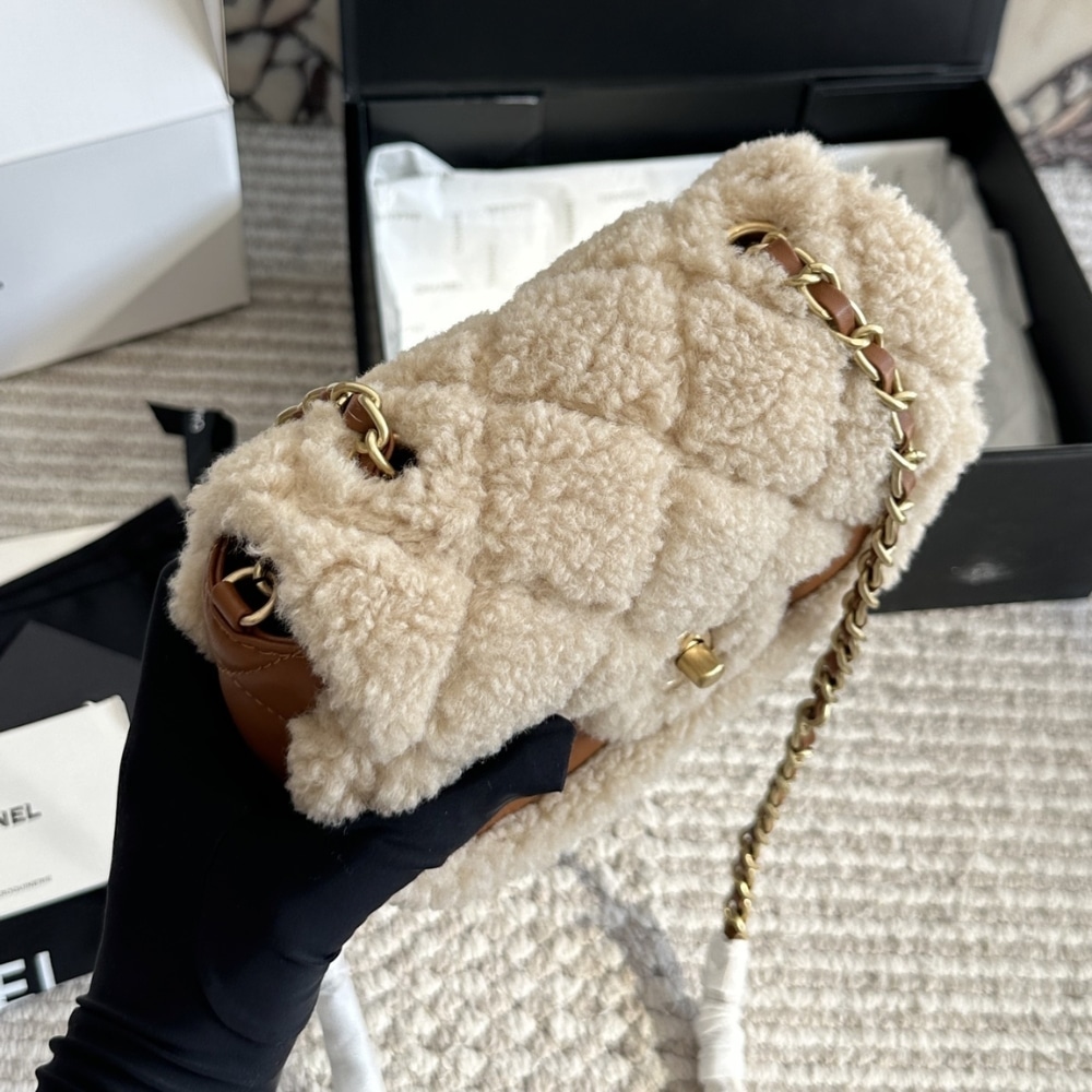 Chanel Mini Flap Bag Shearling Beige And Brown 18Cm As5148 B18194 Nzw48