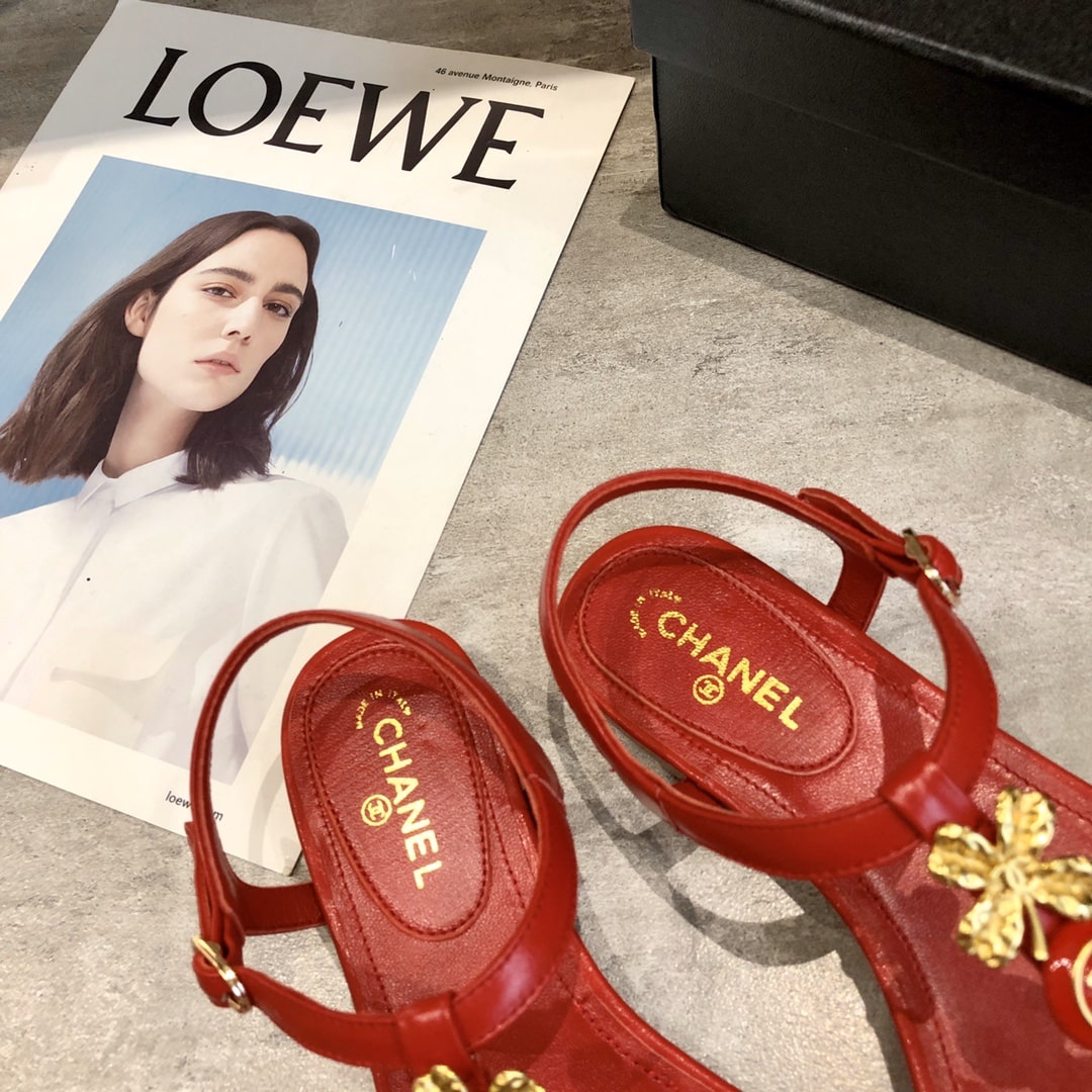 Chanel Camellia Thongs Sandals With Gold Leaf Clover Wine Red