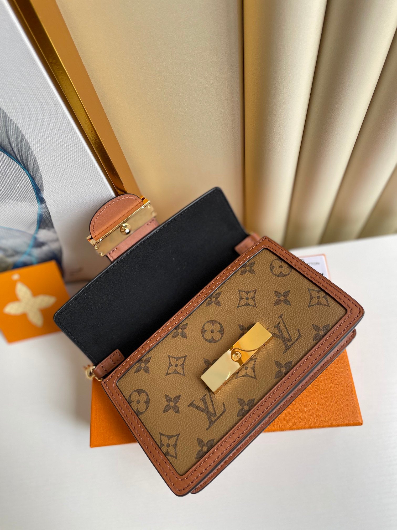 Louis Vuitton Dauphine Chain Wallet 18Cm