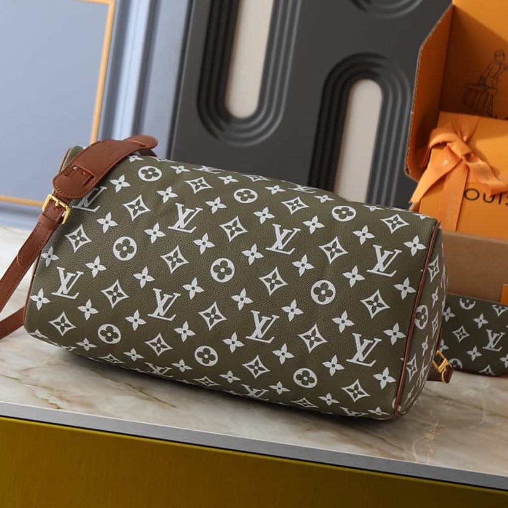 Louis Vuitton Speedy P9 Bandoulière 40 Bag Green Sancha 40Cm M15244