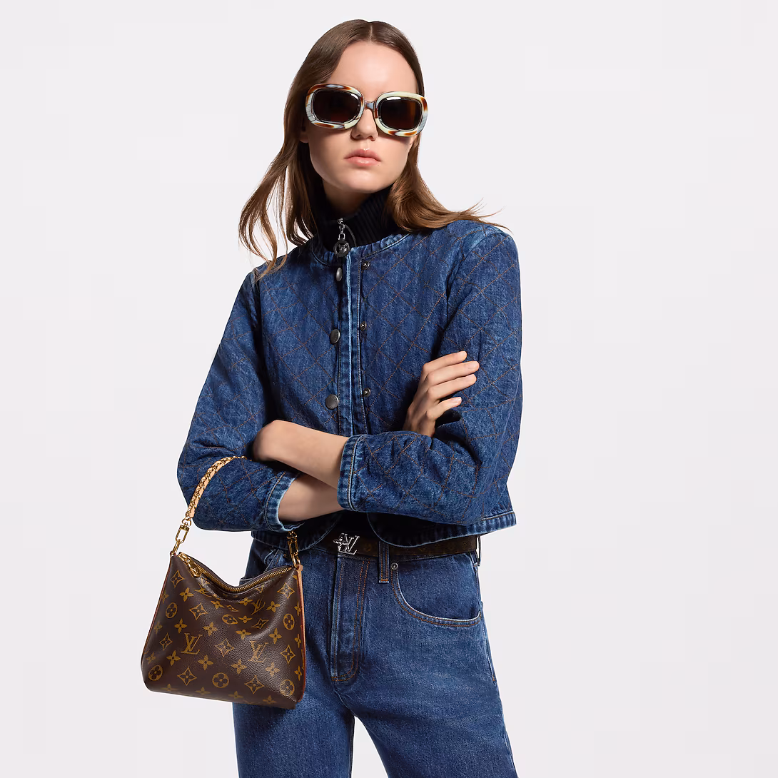 Louis Vuitton M29099 Multipass Mini Monogram 6.9 x 7.1 x 3.7 inches