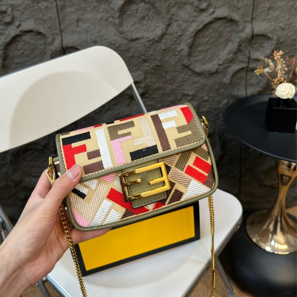 Fendi Baguette Multicolour Canvas Bag With Ff Embroidery Multicolour 18Cm 8Bs017Anh4F1Q6O
