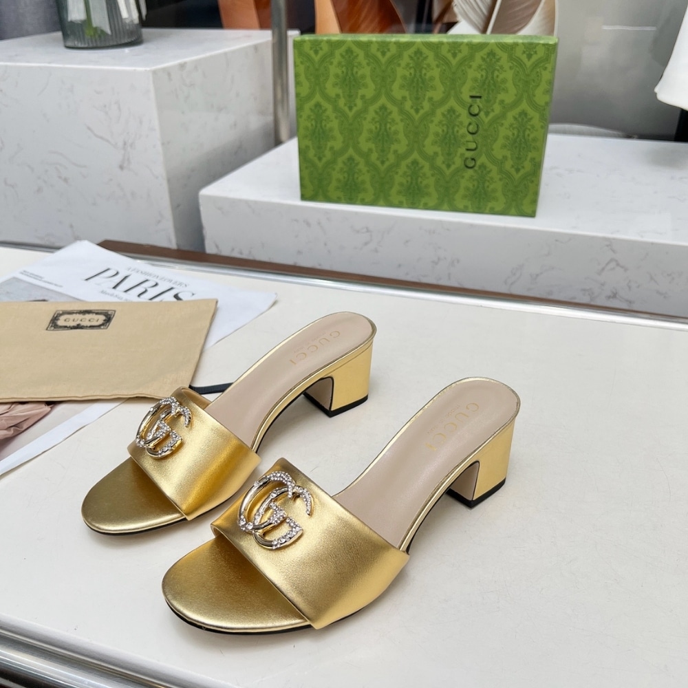 Gucci Nojum Women’S Slide Sandal Metallic Gold ?817257 B8B00 8024