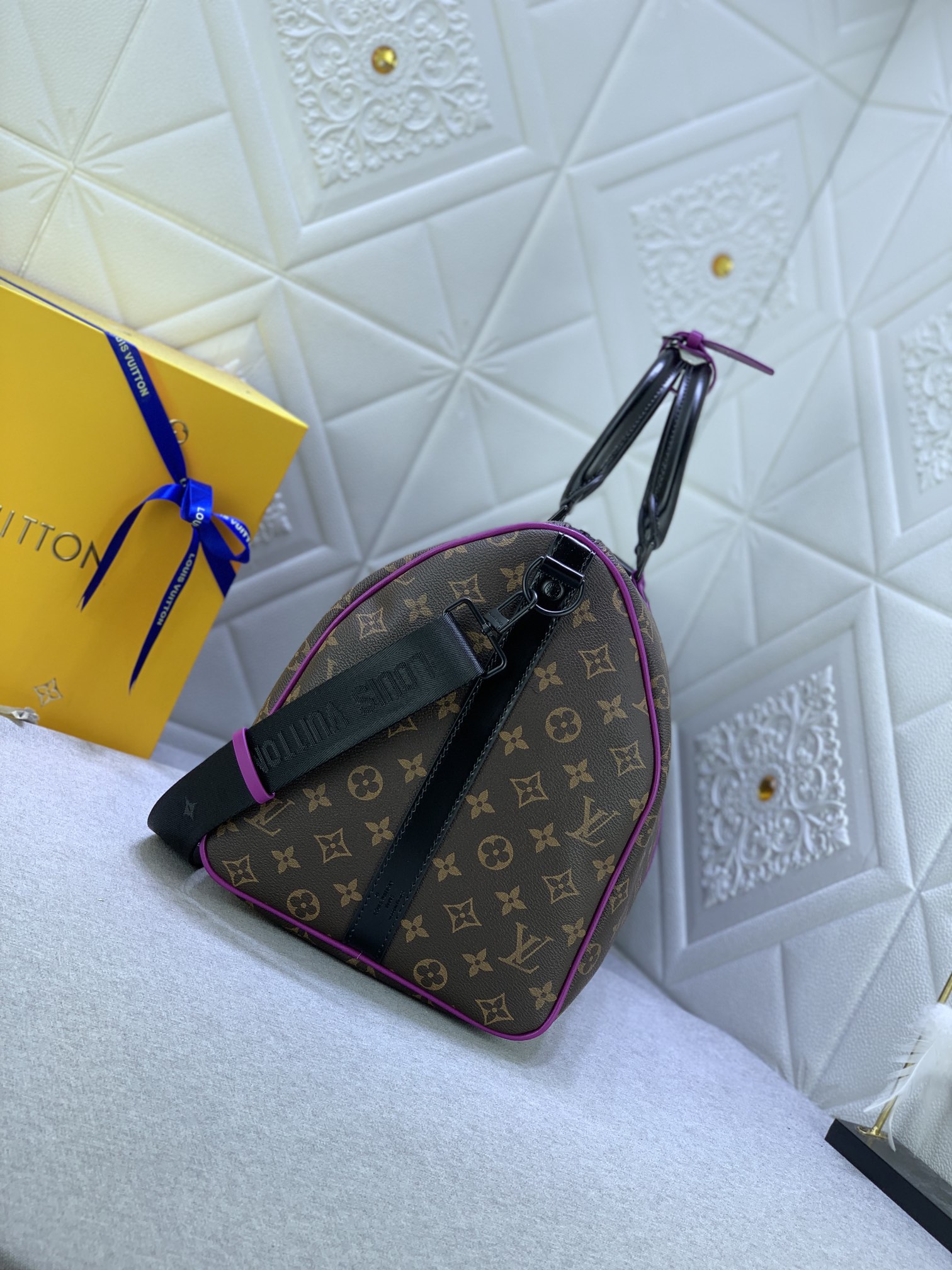 Louis Vuitton Keepall Bandouli Re 50 Brown And Purple Line Macassar Canvasm46257
