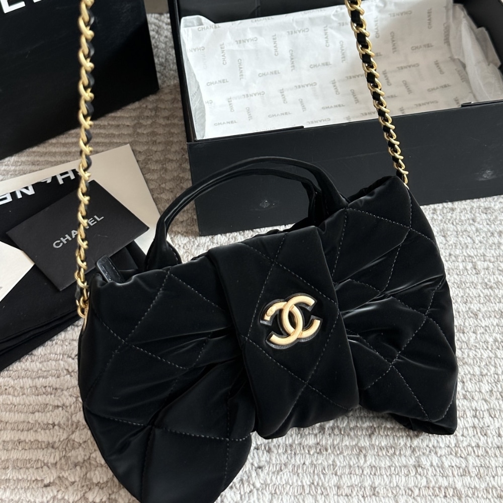 Chanel Bow Bag Velvet Effect Nylon And Gold Tone Metal Black 35Cm As5851 B22154 94305