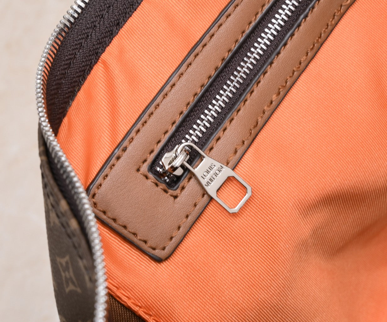 Louis Vuitton Keepall Bandouli Re Brown 50Cm M56855