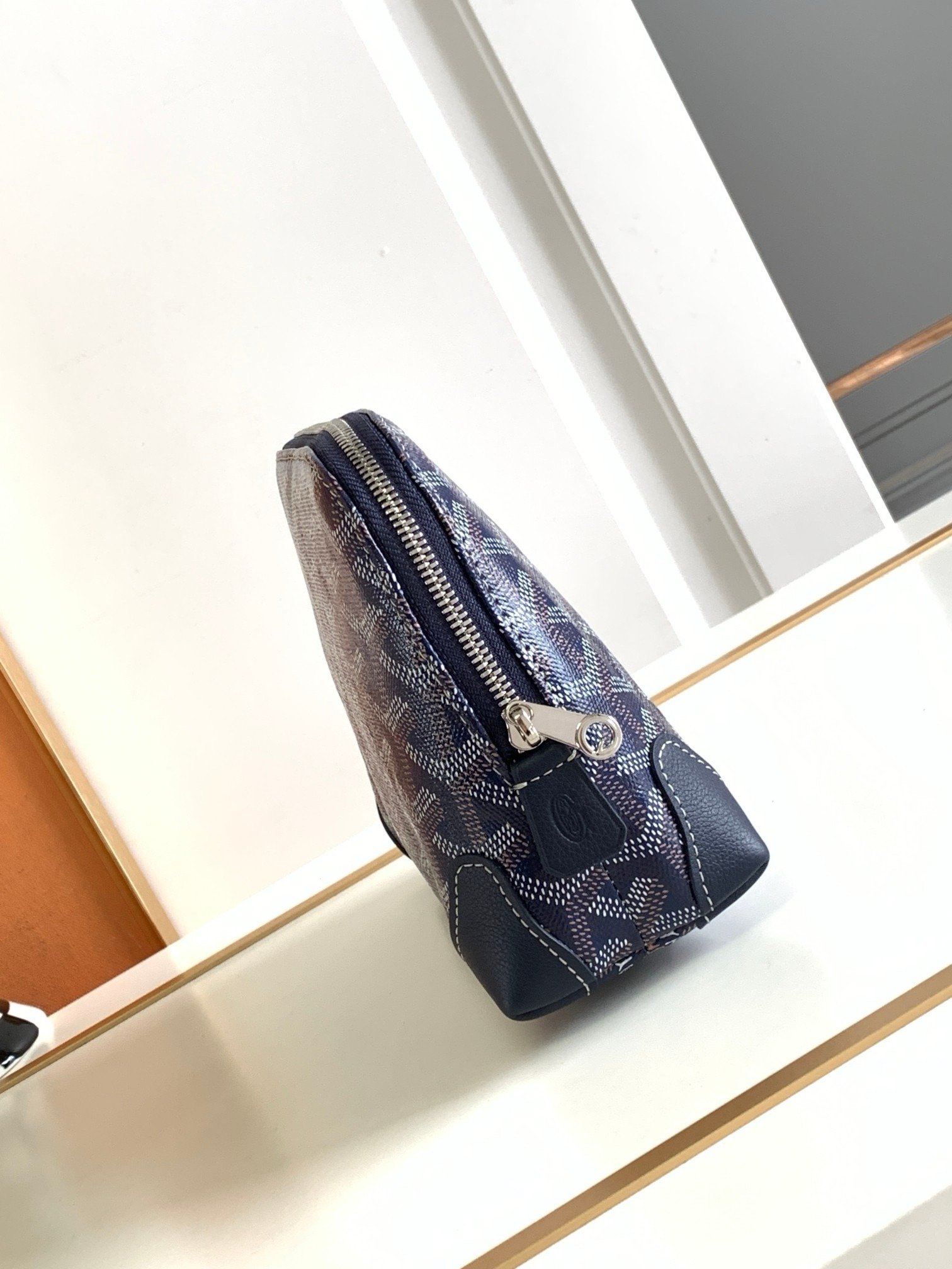 Goyard Vendôme Cosmetic Pouch 17cm Navy Goyardine Canvas And Calfskin Trim