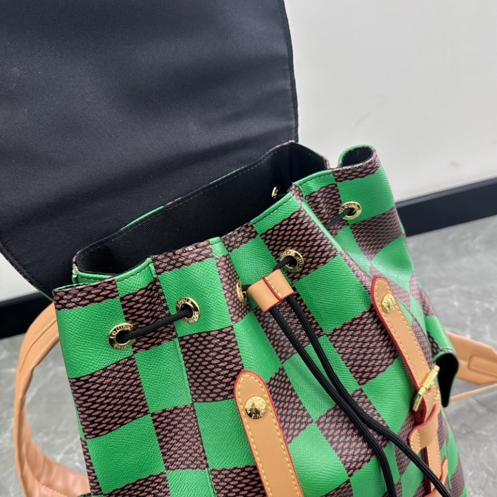 Louis Vuitton Runway Christopher MM Backpack Green 44Cm N40564