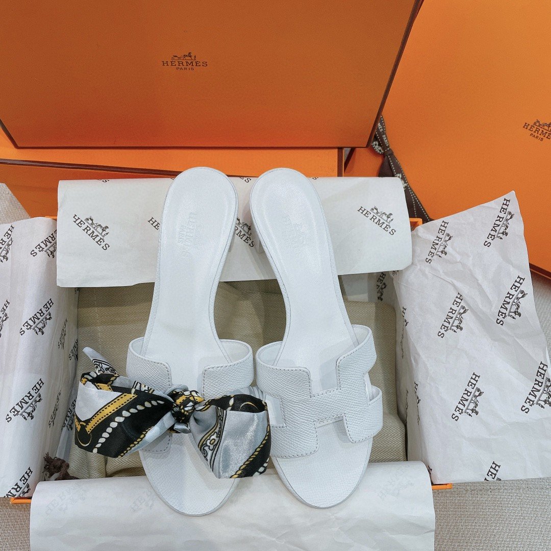 HERMES OASIS SANDAL WHITE