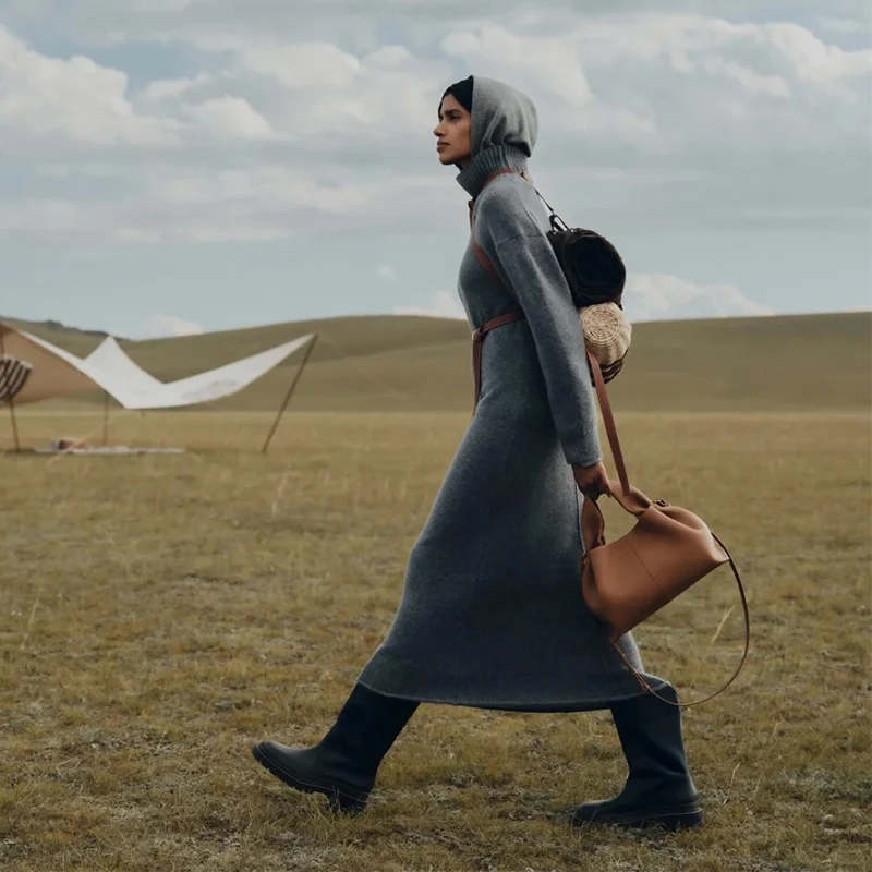 New commuting women's single shoulder cloud bag, niche retro high-end leather single shoulder crossbody bag