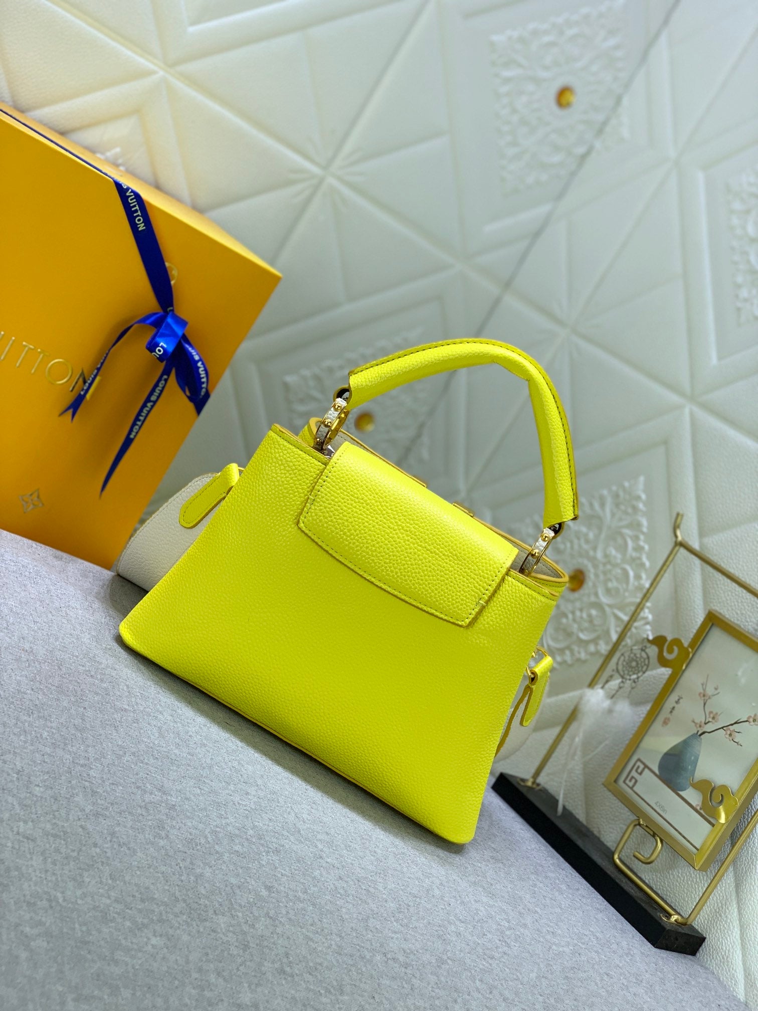 Louis Vuitton Capucines Bb Cedrat Yellow 27Cm