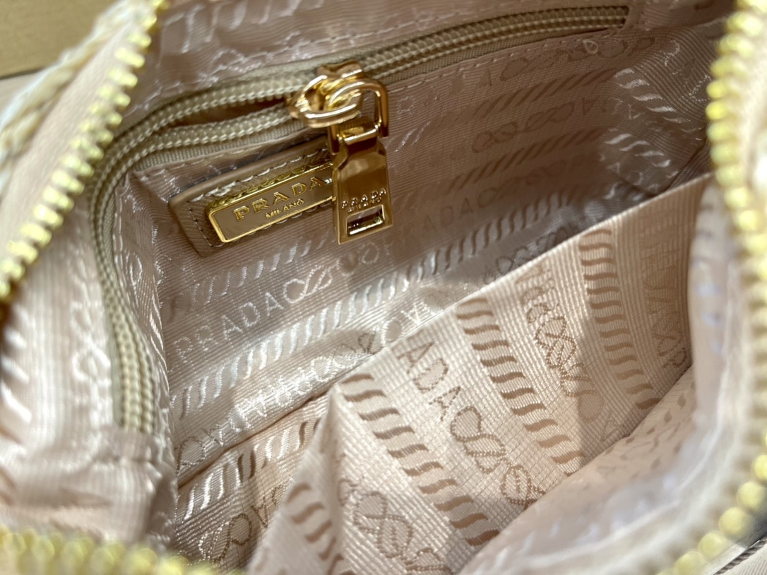 Prada Re-Edition 2005 Raffia Bag Tan