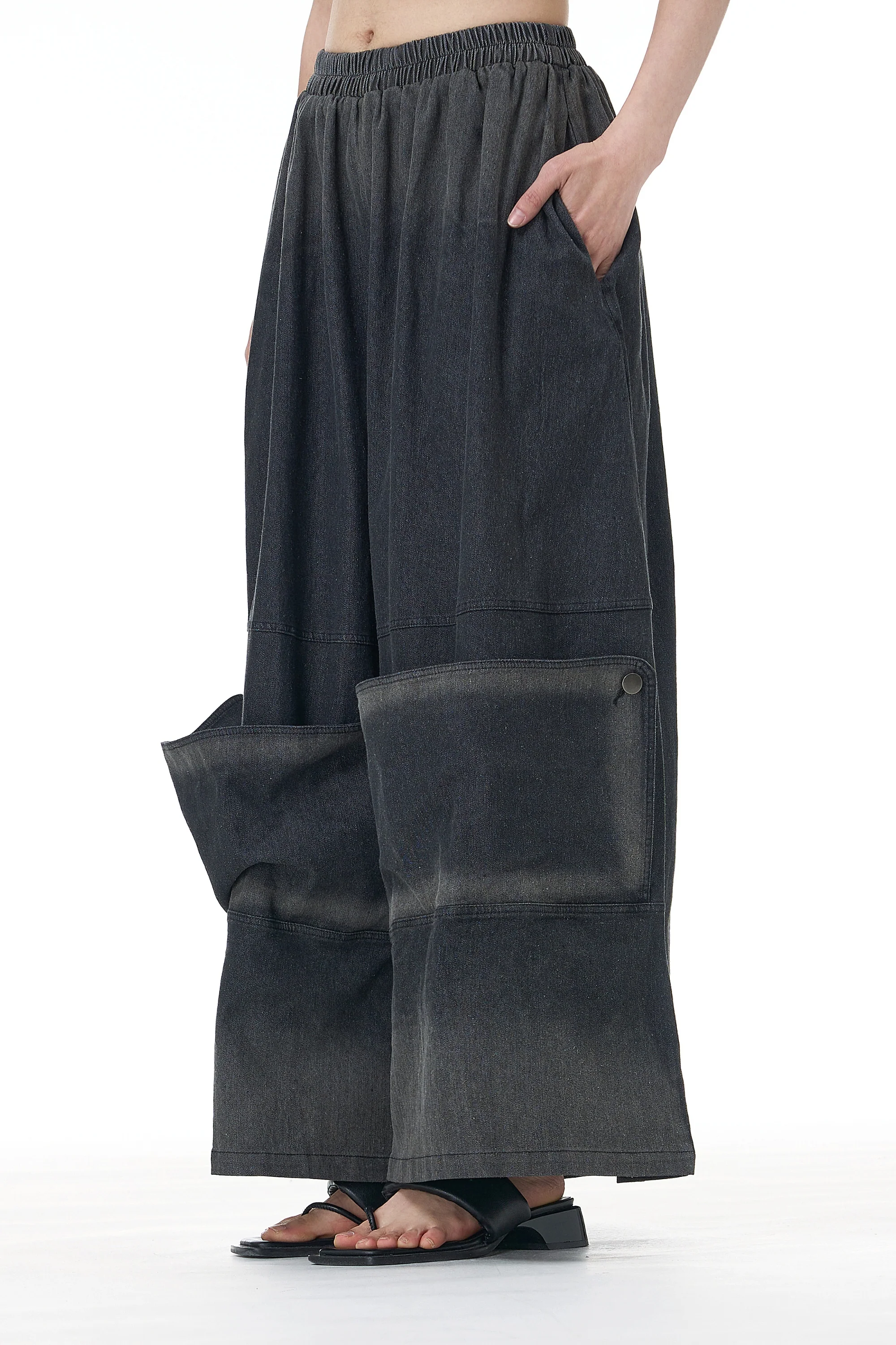Graphite Washed Cargo Denim Pant