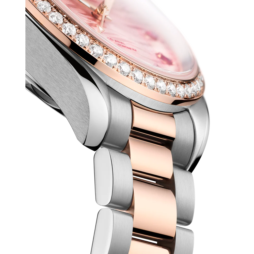 Omega Seamaster Aqua Terra 150M 34 mm Pink Dial with Diamonds Stainless Steel and Sedna™ 18k Rose Gold Bracelet 220.25.34.20.60.001