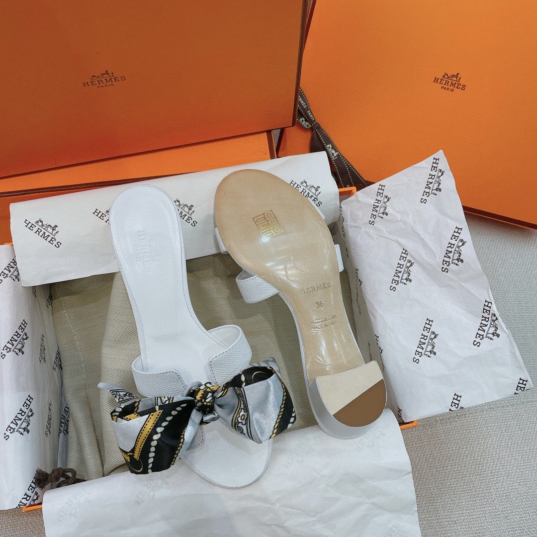 HERMES OASIS SANDAL WHITE