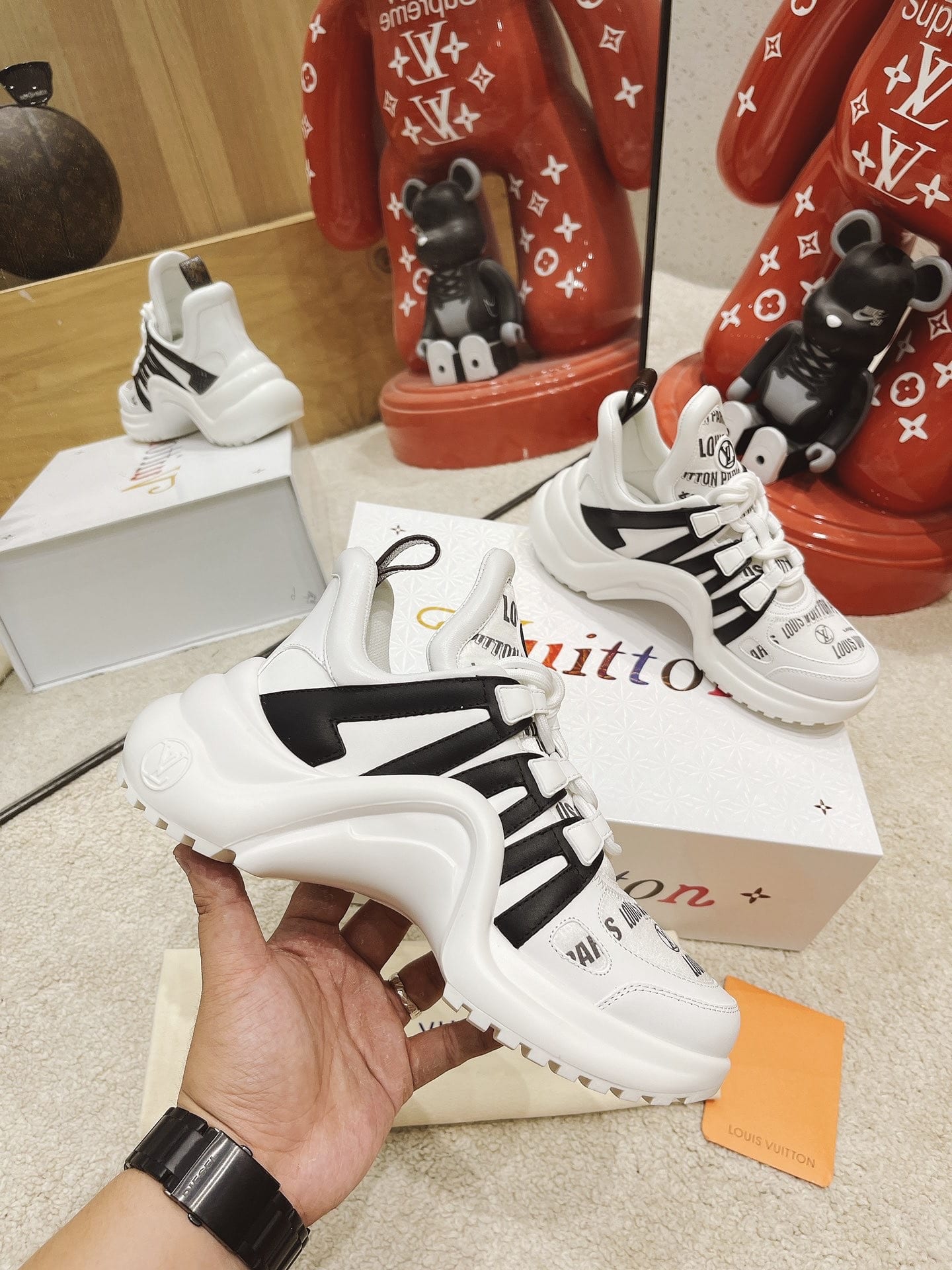 Louis Vuitton Tenis Archlight Sneakers 1A9D3Y