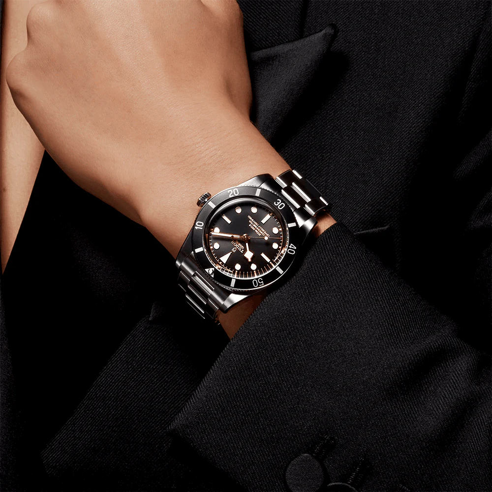 TUDOR Black Bay 54 37mm Black Dial & Bezel Automatic Bracelet Watch M79000N-0001