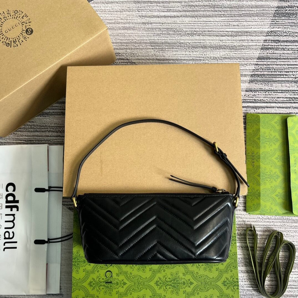 Gucci GG Marmont Shoulder Bag