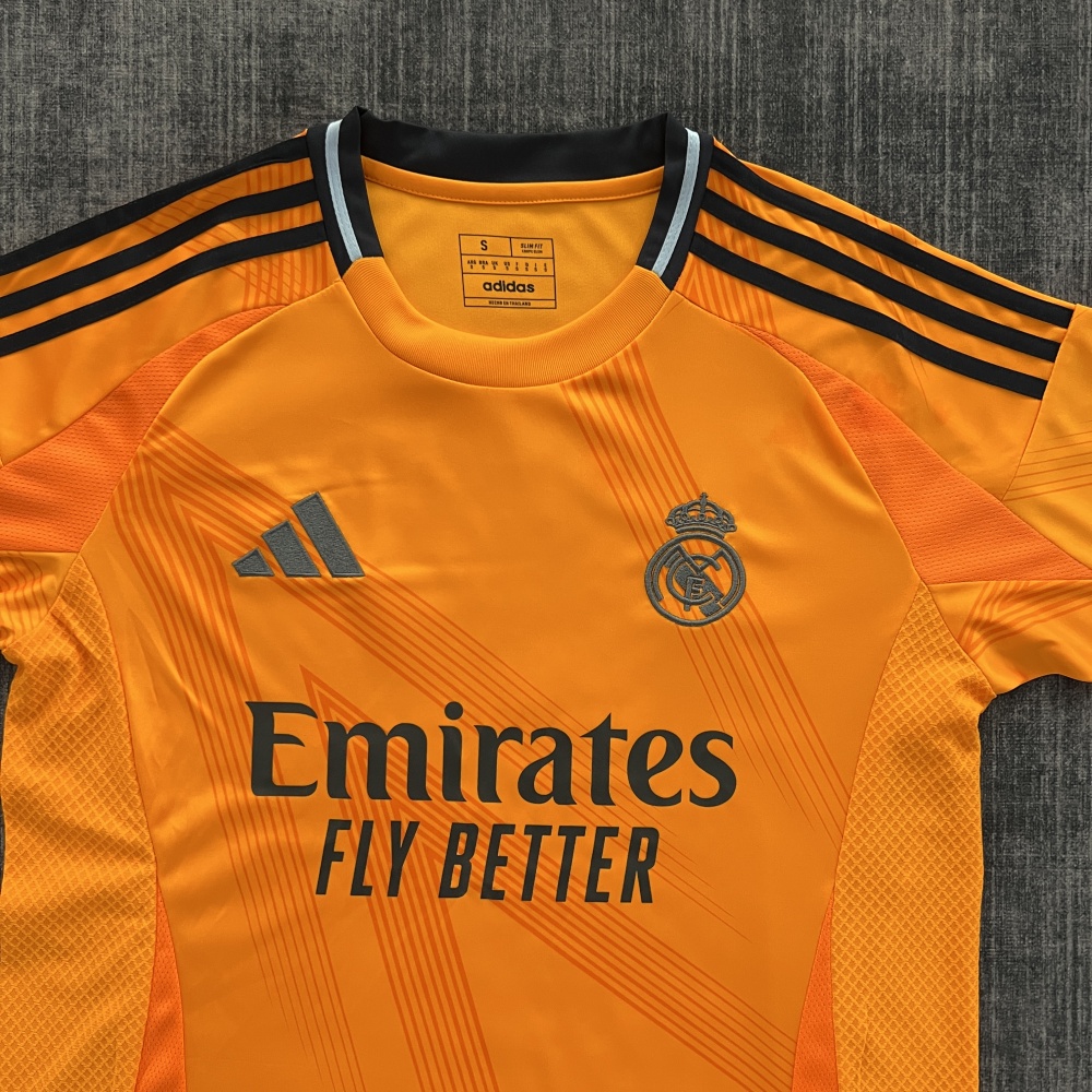 2425 Real Madrid Away jersey. embroidery version