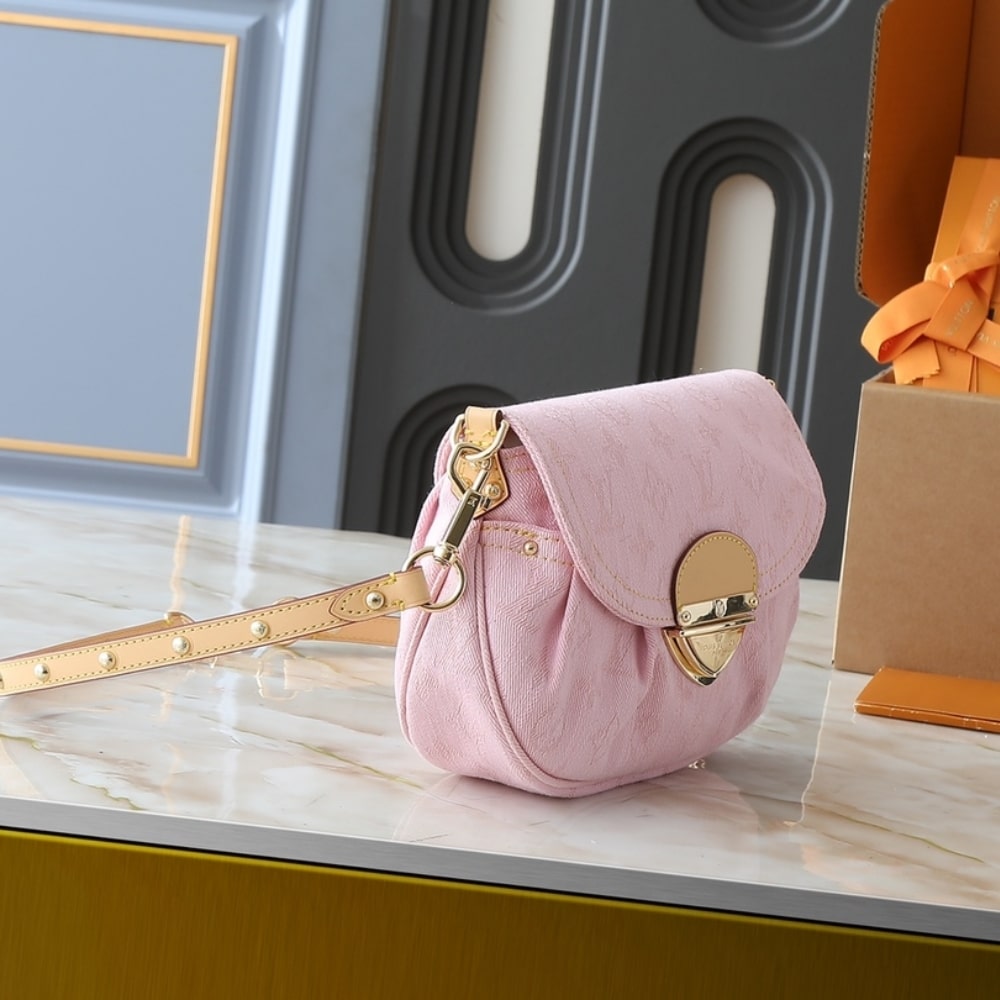 Louis Vuitton Sunset Washed Pink 27Cm M13347