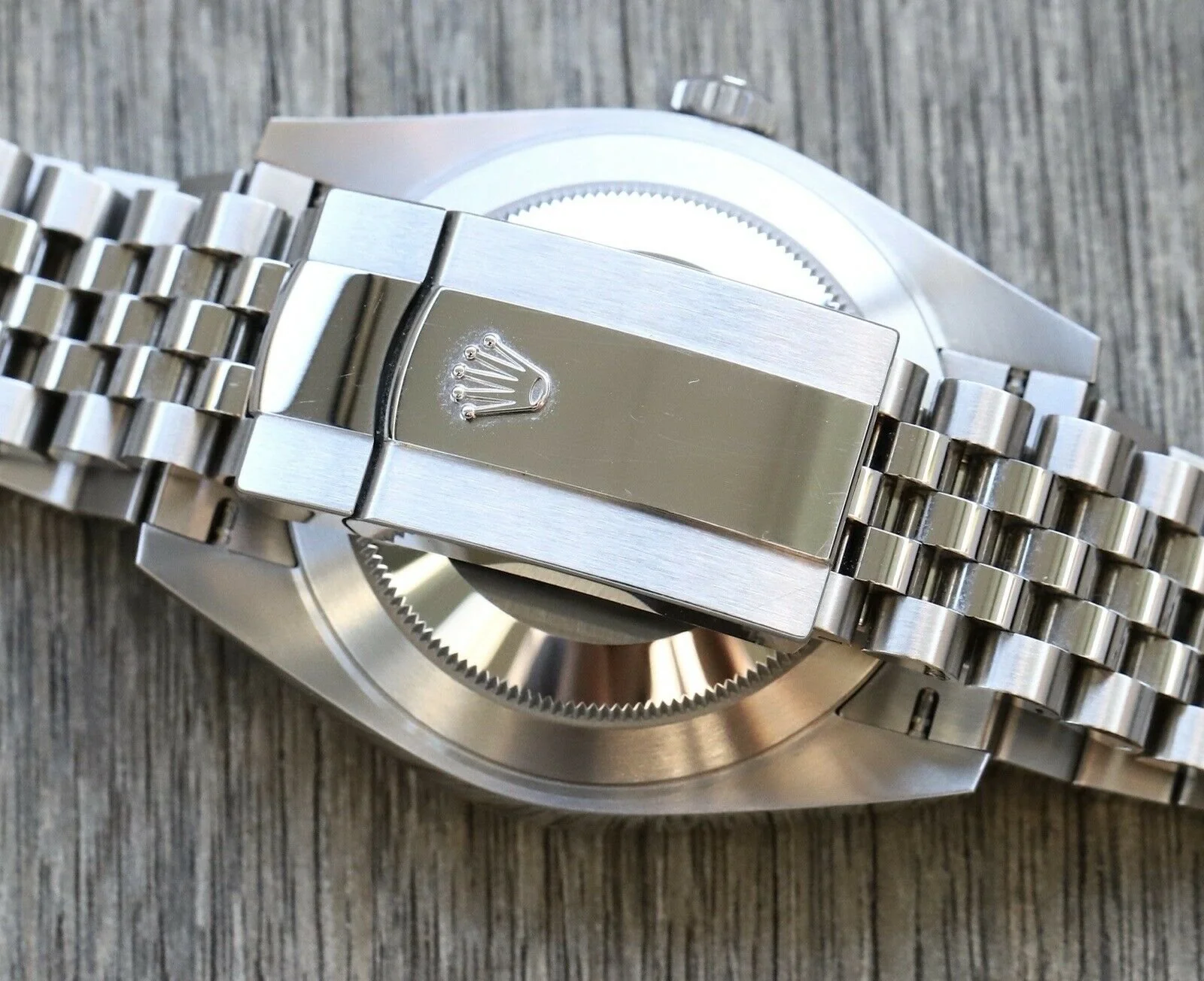Rolex Datejust 41mm Rhodium Dial 126334 “Wimbledon” Flutted / Jubilee