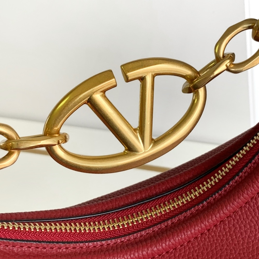 Valentino Garavani VLogo Moon Medium Grainy Hobo Bag With Chain Dark Red 29Cm 5W2B0N59Jdk Y9Q