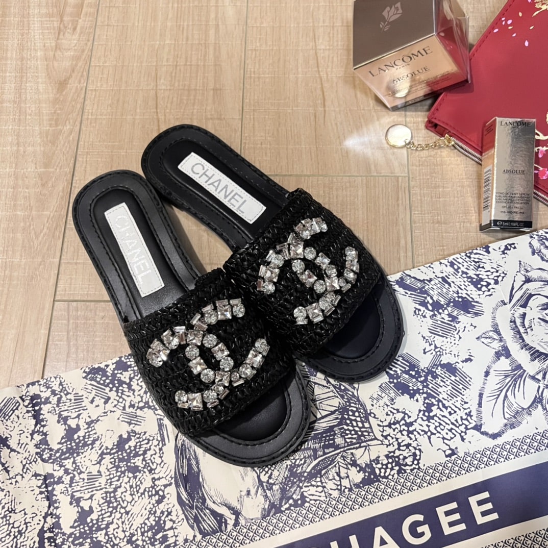 Chanel Coco Mark 23Ss Straw And Leather Sandals