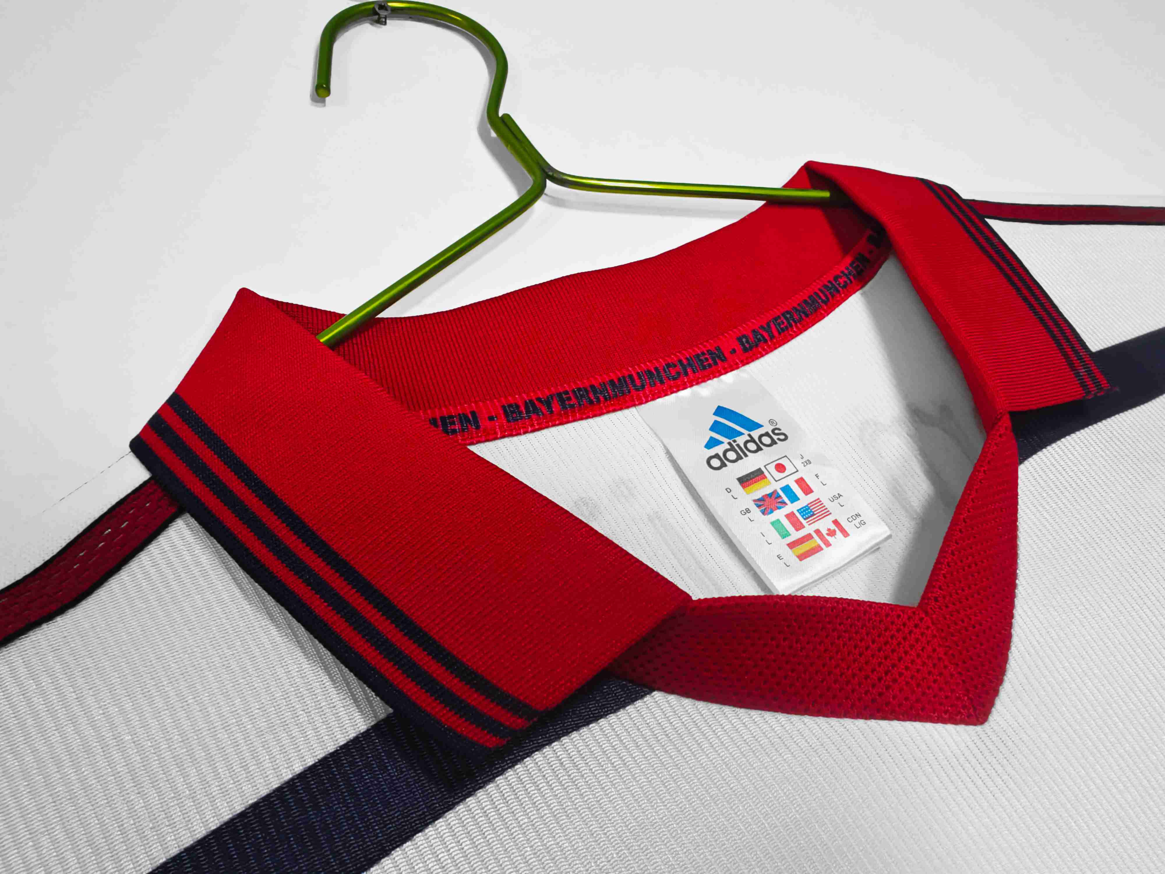 1998/00 Bayern Munich Away Retro Football Jersey 1:1 Thai Quality