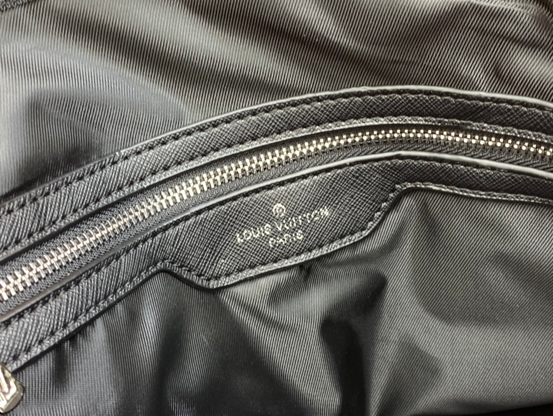 Louis Vuitton Keepall Bandouliere 50Cm Black