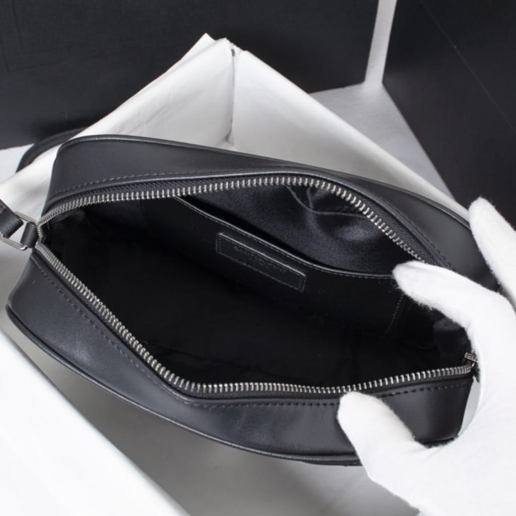Saint Laurent Lou Camera Bag In Quilted Leather Black Silver Hardware 23Cm 761554DV7041000