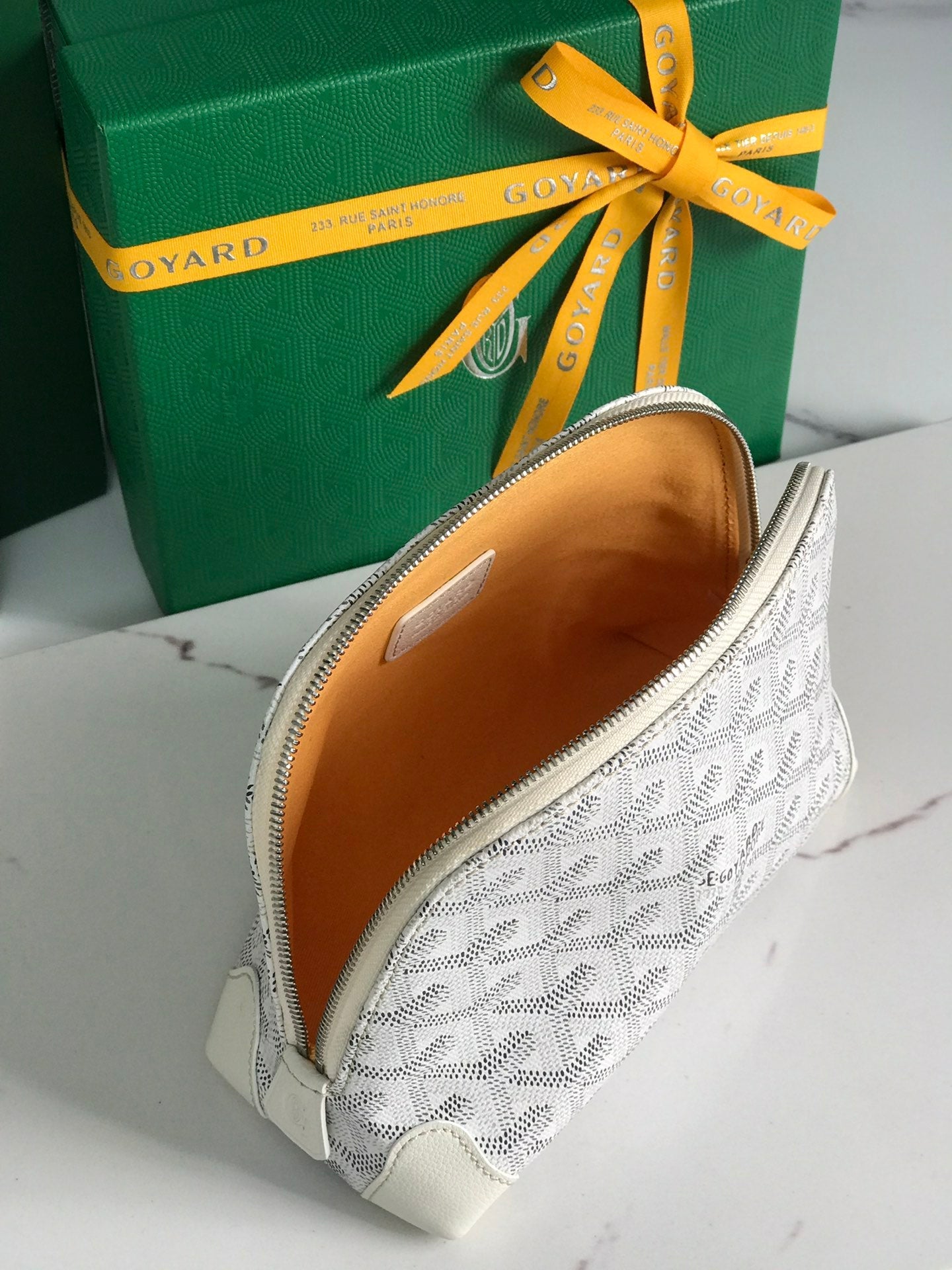 Goyard Vendôme Cosmetic Pouch 17cm White Goyardine Canvas And Calfskin Trim