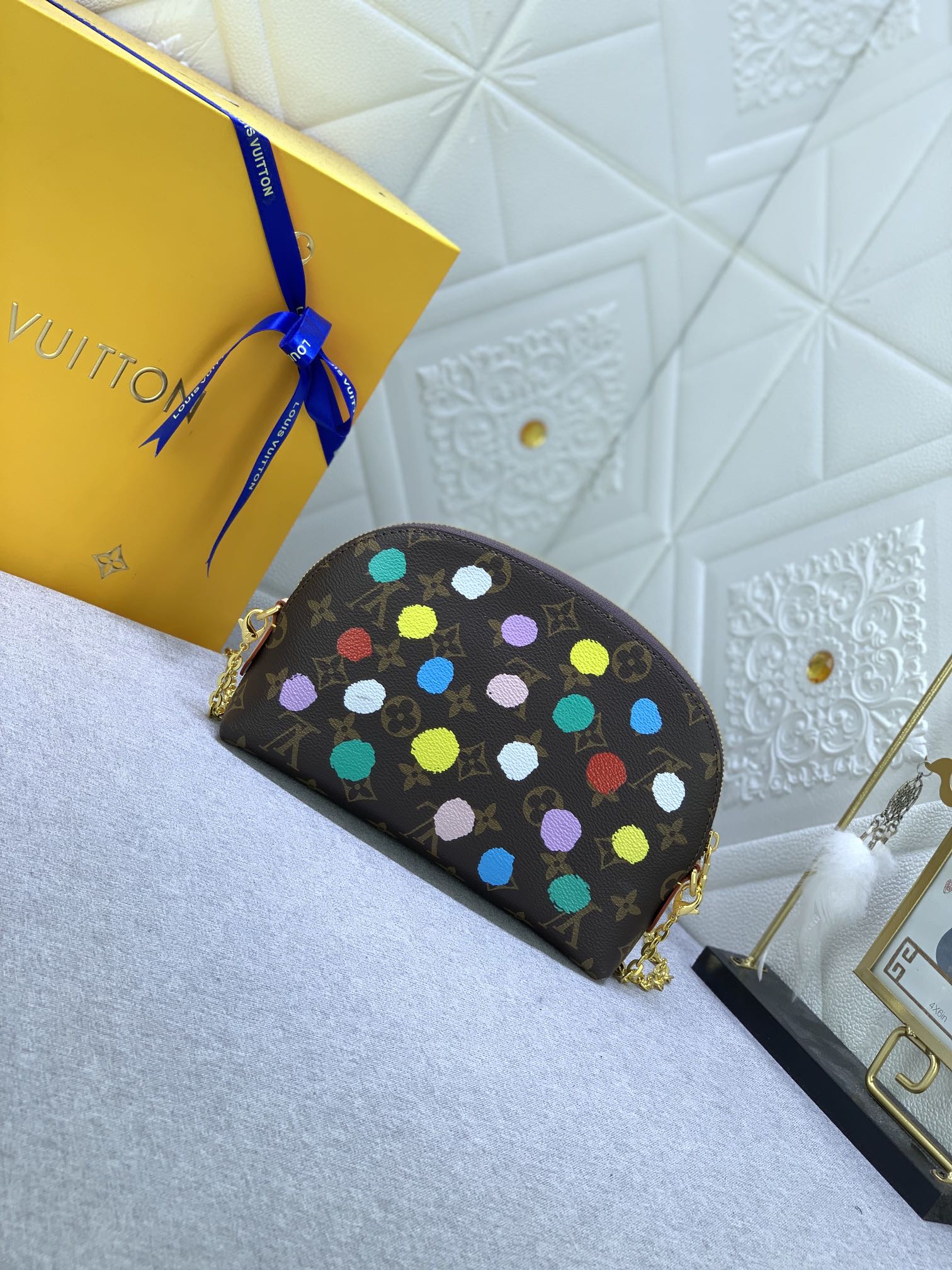 Louis Vuitton X Yk Cosmetic Pouch Monogram Coated Canvas 21.5Cm M81895