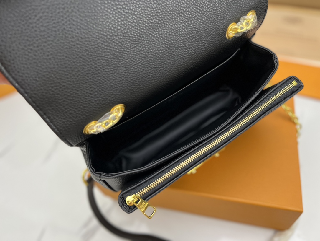 Louis Vuitton Marceau Black Leather Bag M46200